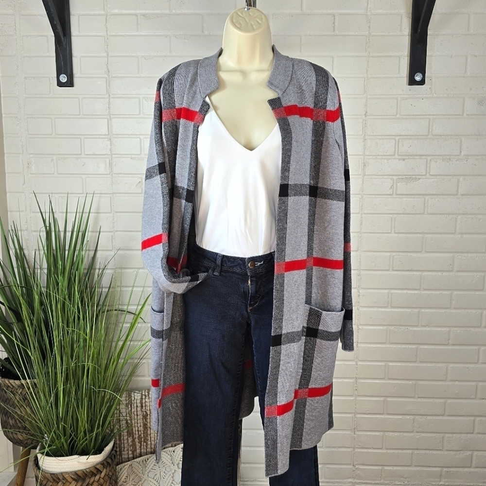NWT Tahari Gray and Red Plaid Windowpane Longline Sweater Cardigan 1X